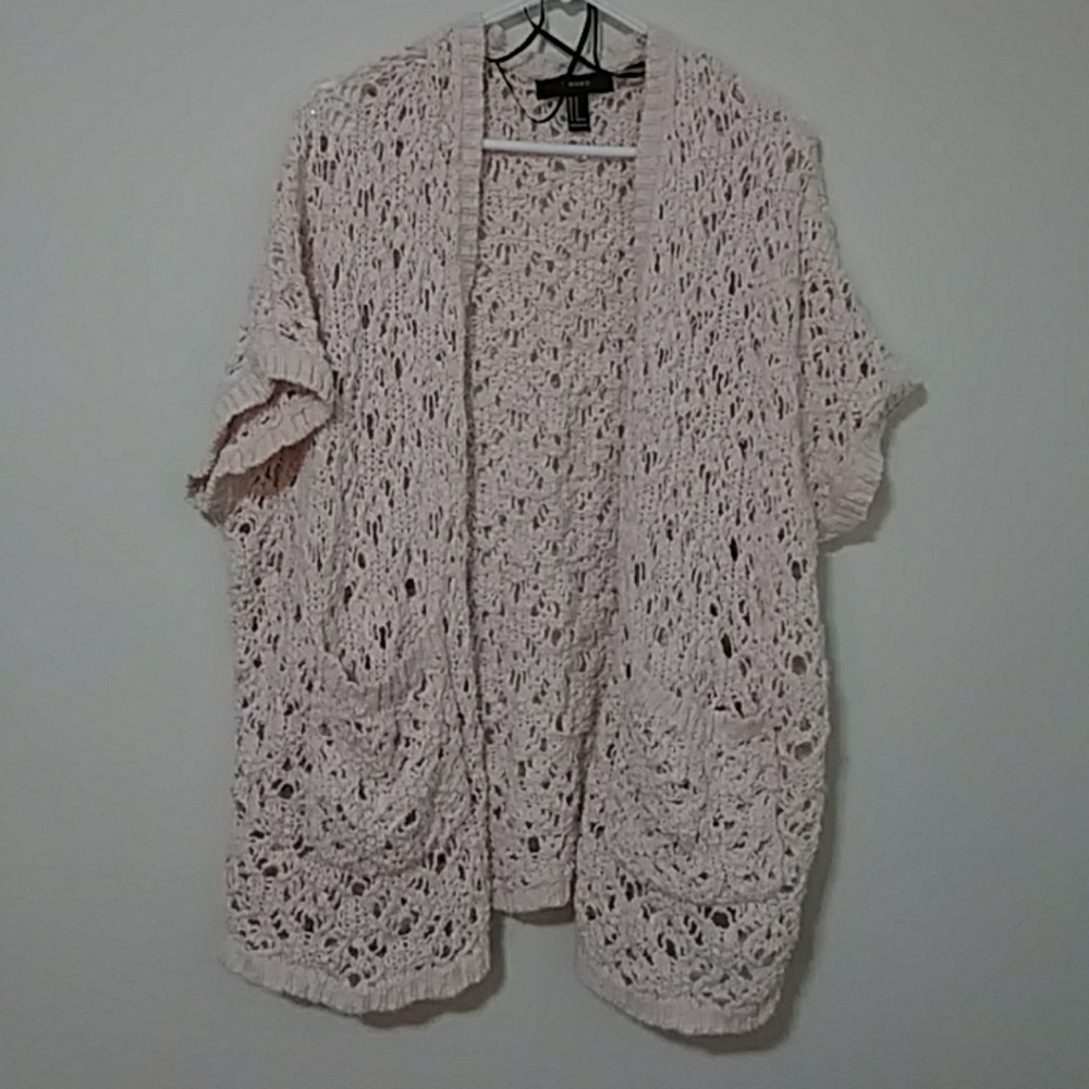 Short sleeve cardigan